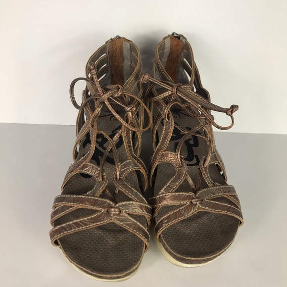 OTBT Nomadic Embossed Light Pewter Wedge Sandals - Picture 4 of 8